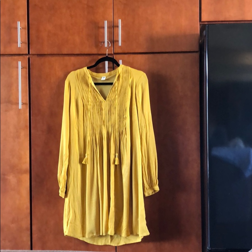 Long sleeve dress. Size S. Never worn.